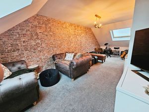 Photo 12- click for photo gallery